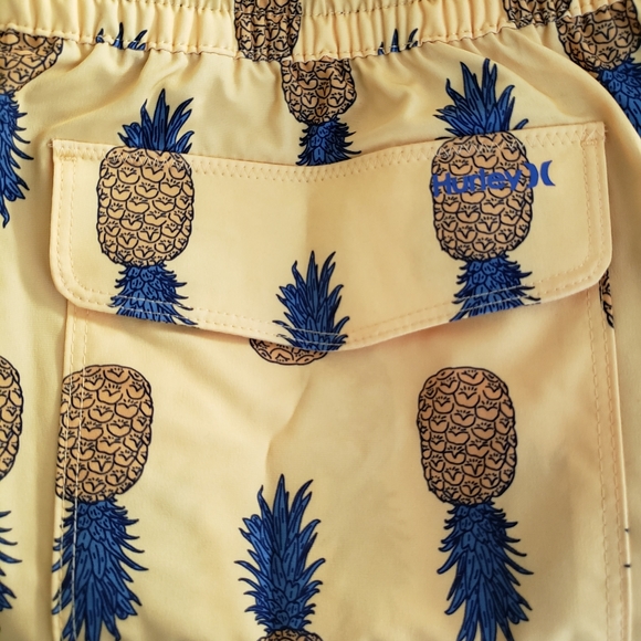 Hurley Volley boardshorts size XL - Picture 3 of 7